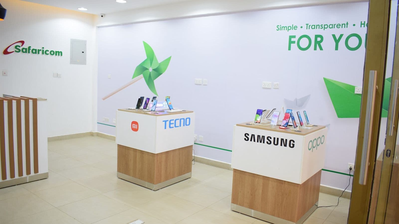 Safaricom Naivasha — Buffalo Mall Shop — image 1