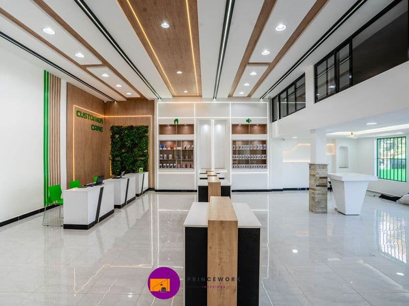 Safaricom Wote-Makueni Shop — image 3