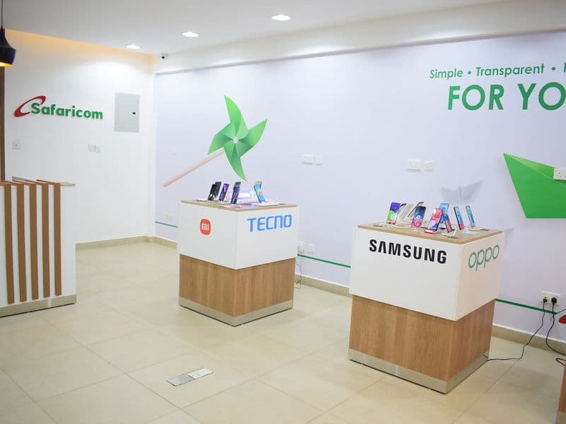 Safaricom Naivasha — Buffalo Mall Shop — image 4