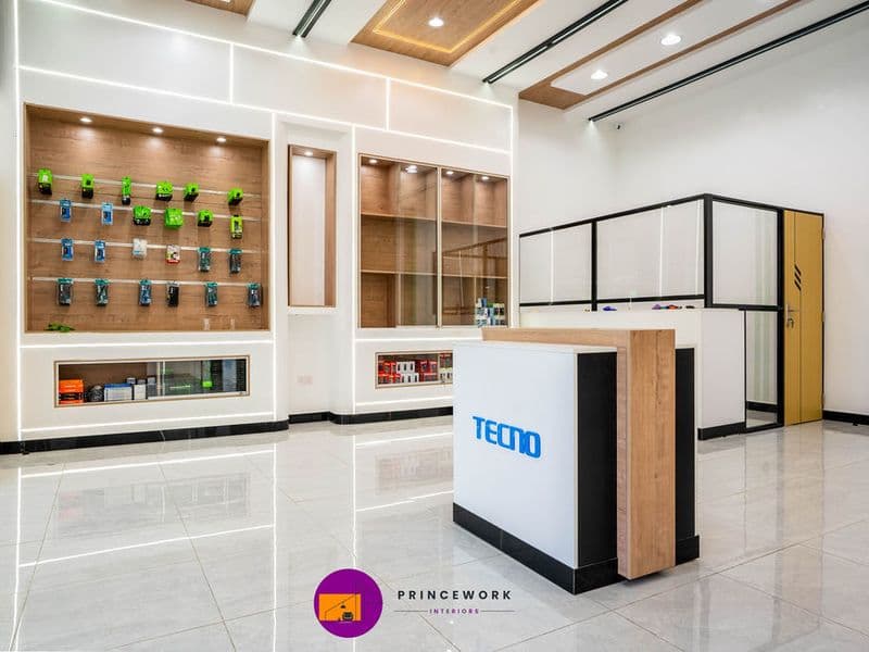 Safaricom Wote-Makueni Shop — image 19